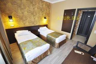 Гостиница Арго Архипо-Осиповка Люкс с кроватью размера -4